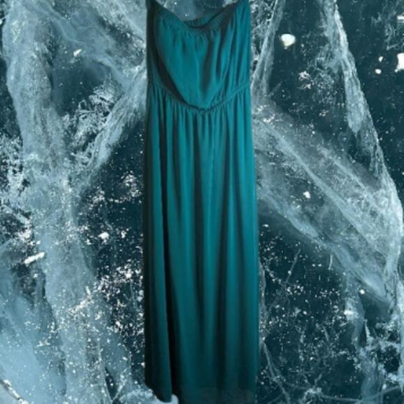 Forever 21 medium strapless jade lined chiffon woman's polyester long gown. - Picture 1 of 1